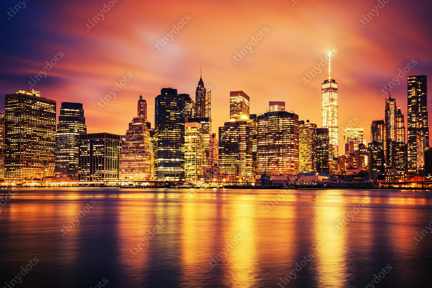 Afbeelding op acrylglas New York City Manhattan midtown bij zonsondergang